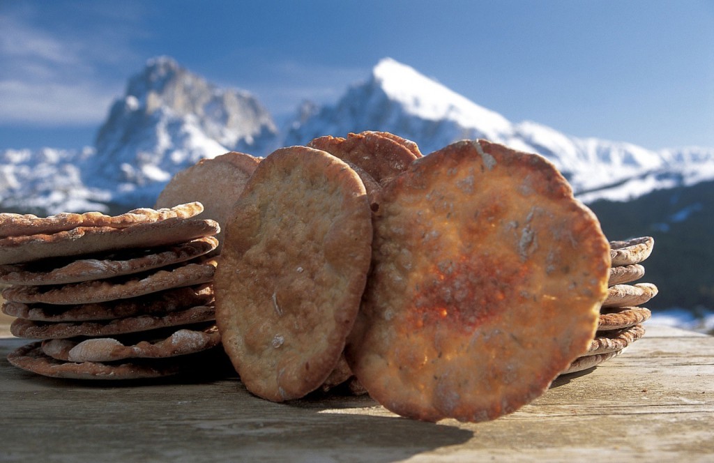 Schüttelbrot, ricetta del pane di segale duro tirolese